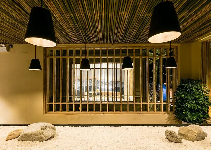 Shangri-La Karesansui Hotel